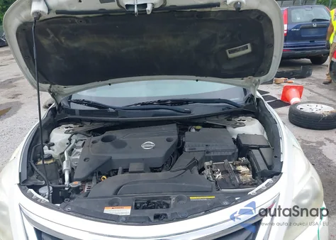 2013 Nissan Altima 2.5 S from USA, damaged, VIN 1N4AL3AP1DN420020